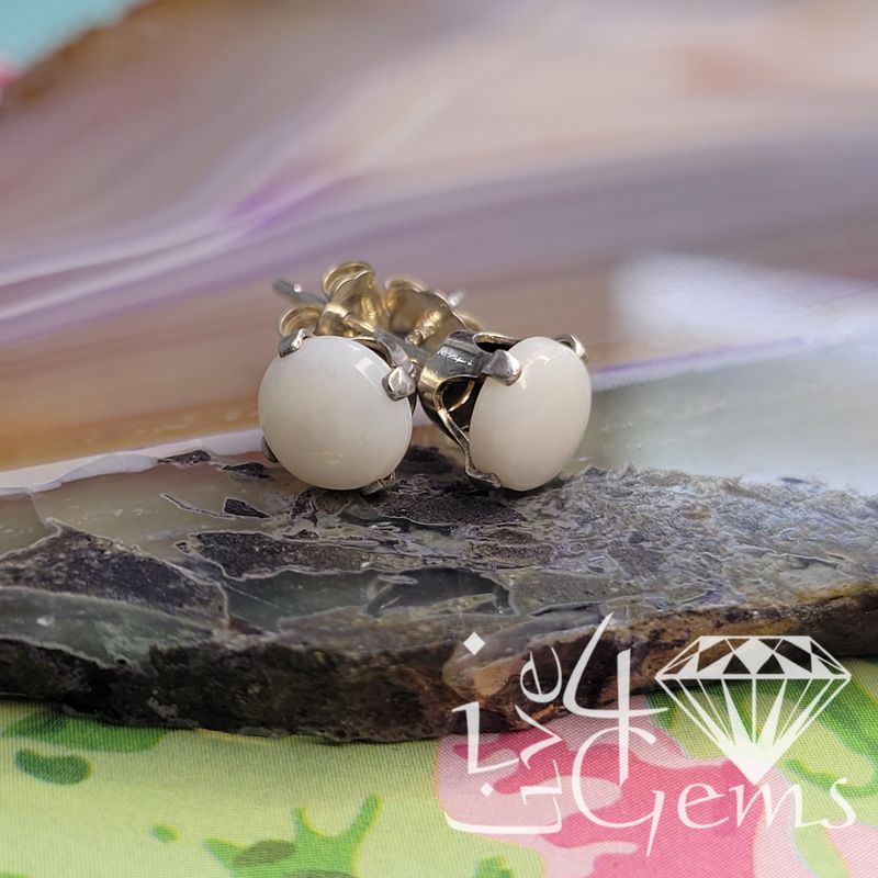 Silver 6mm Round 1ct Opal Stud