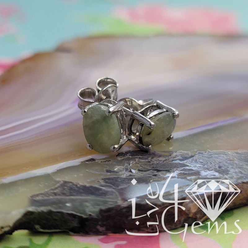 Silver Oval 2.25ctw Emerald Stud Earring