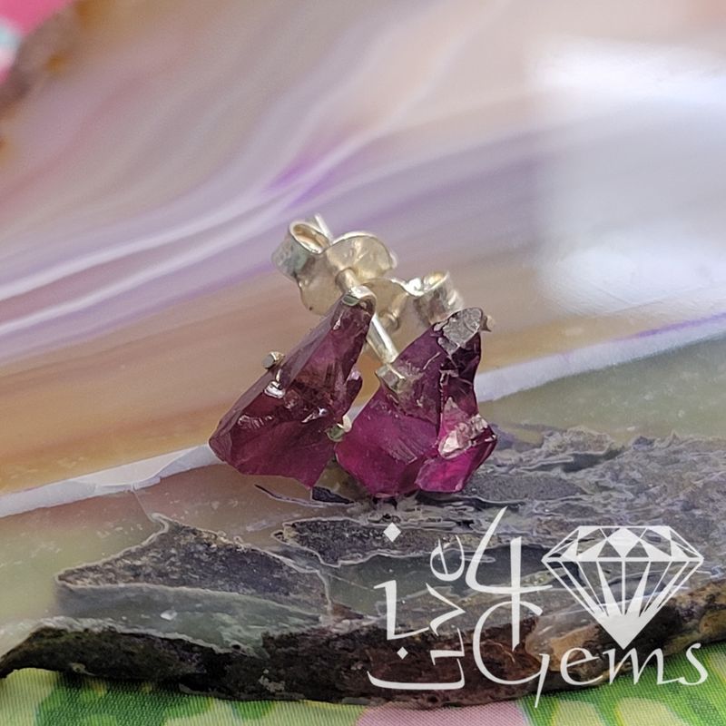 Sterling Silver Amethyst Stud