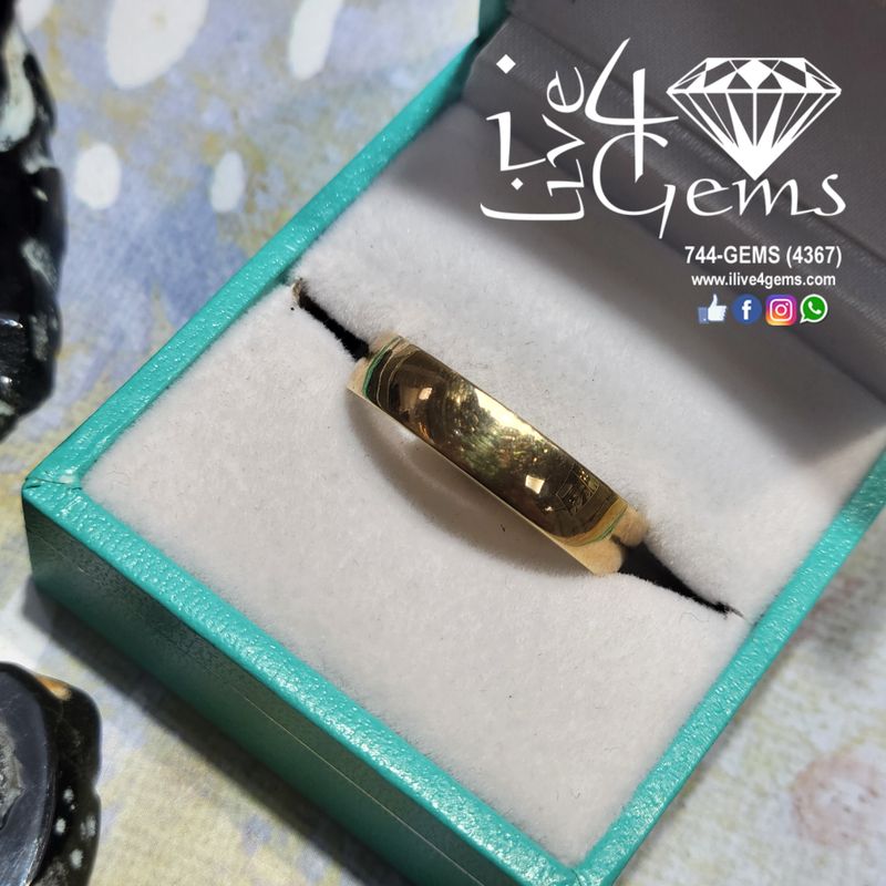 10kt Yellow Gold 4mm Comfort Fit Band Size 7