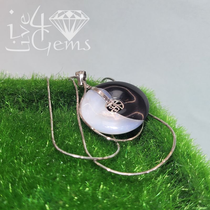 Silver Ying Yang Pendant/Chain