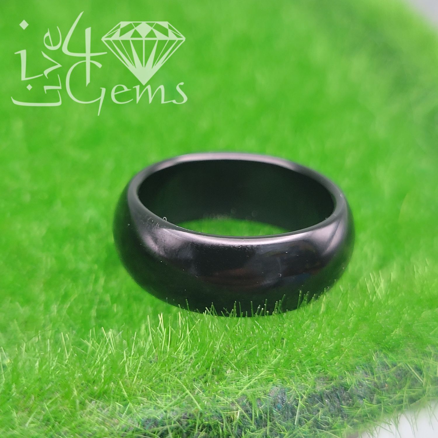 Plain Thick Black Jade Ring S10