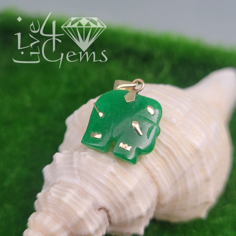 14kt Gold Jade Elephant Pendant
