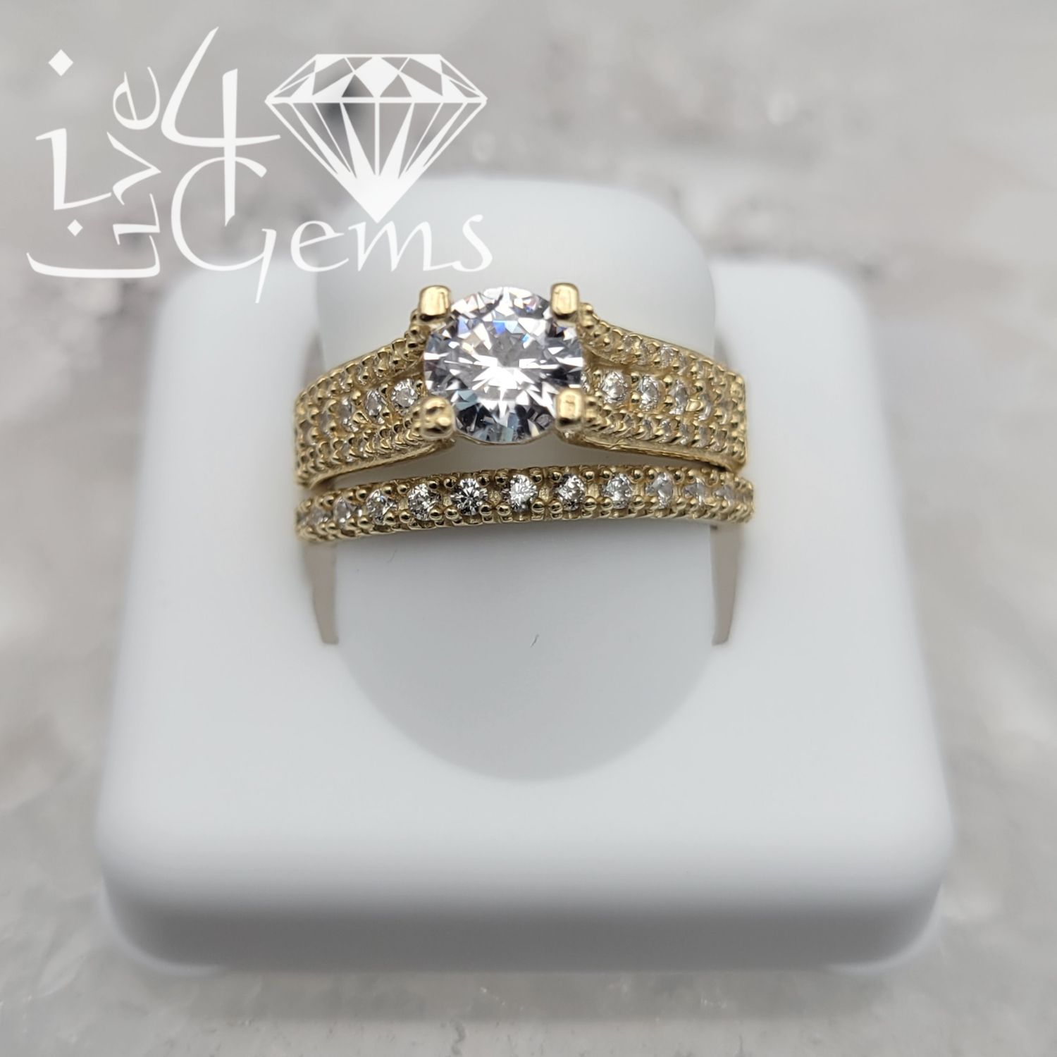 10kty Round Cz Triple Row Bridal Set