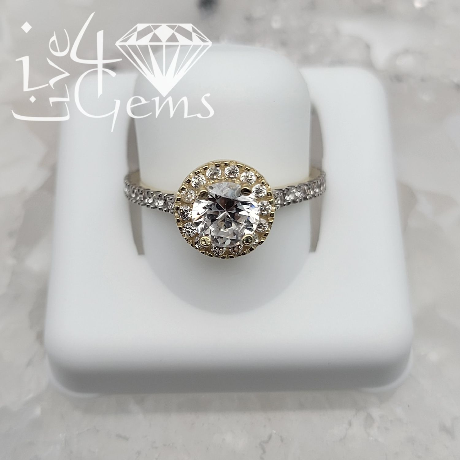 10kty Round Cz Halo Ring