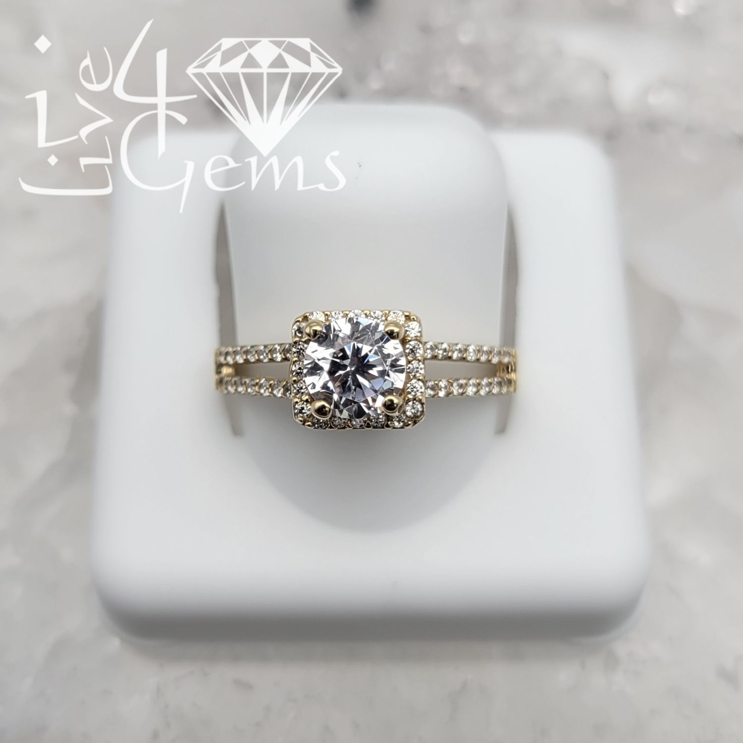 10kty Square Halo Round Cz Ring