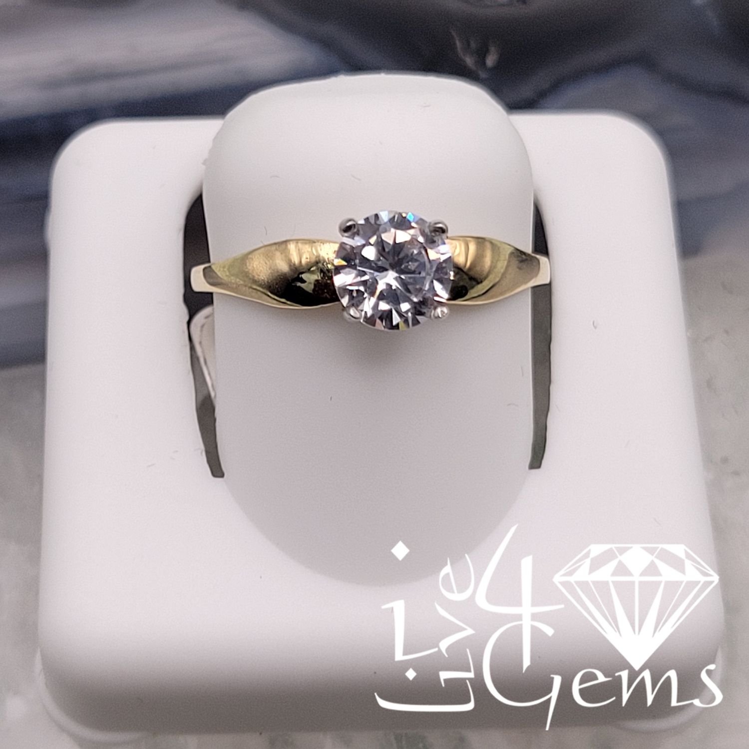 10kty Cz Solitaire  Ring