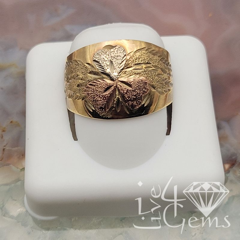 10kty Tri Colour Flower Ring