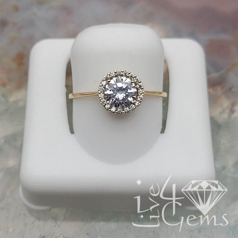 10kty Round Halo Solitaire CZ ring