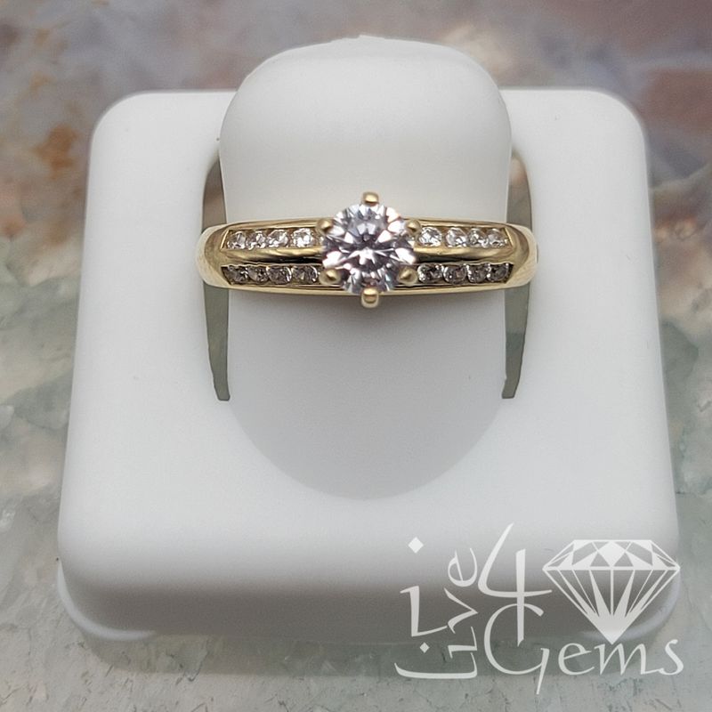 10kty CZ Soliatire Ring