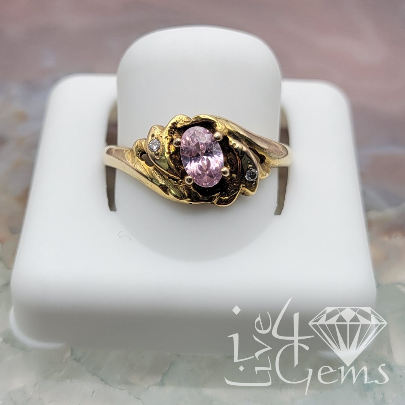 10kty Pink Oval CZ Ring