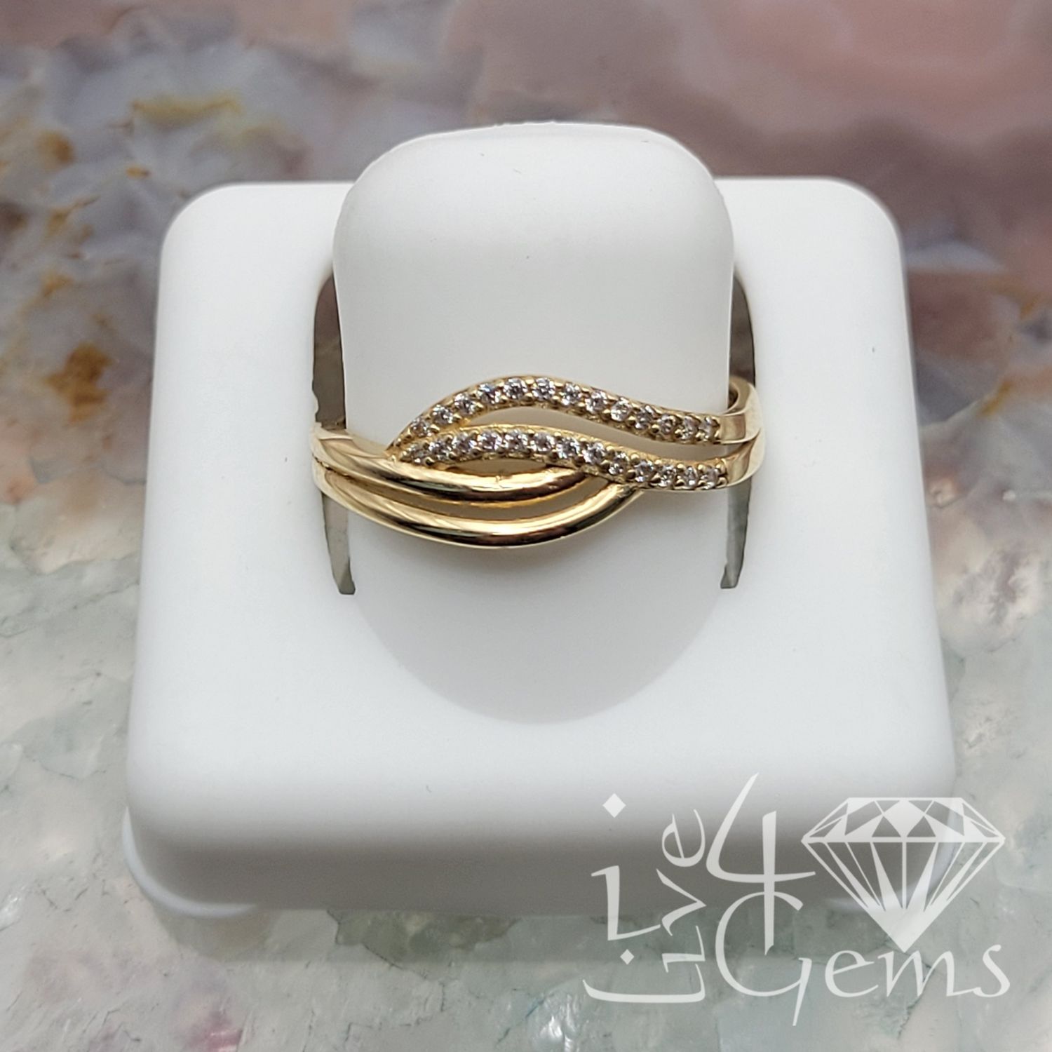 10kty Fancy Wave CZ Ring S8