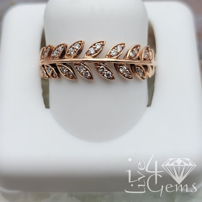10kt 1/8ctw Diamond Vine Leaf Stackable Band