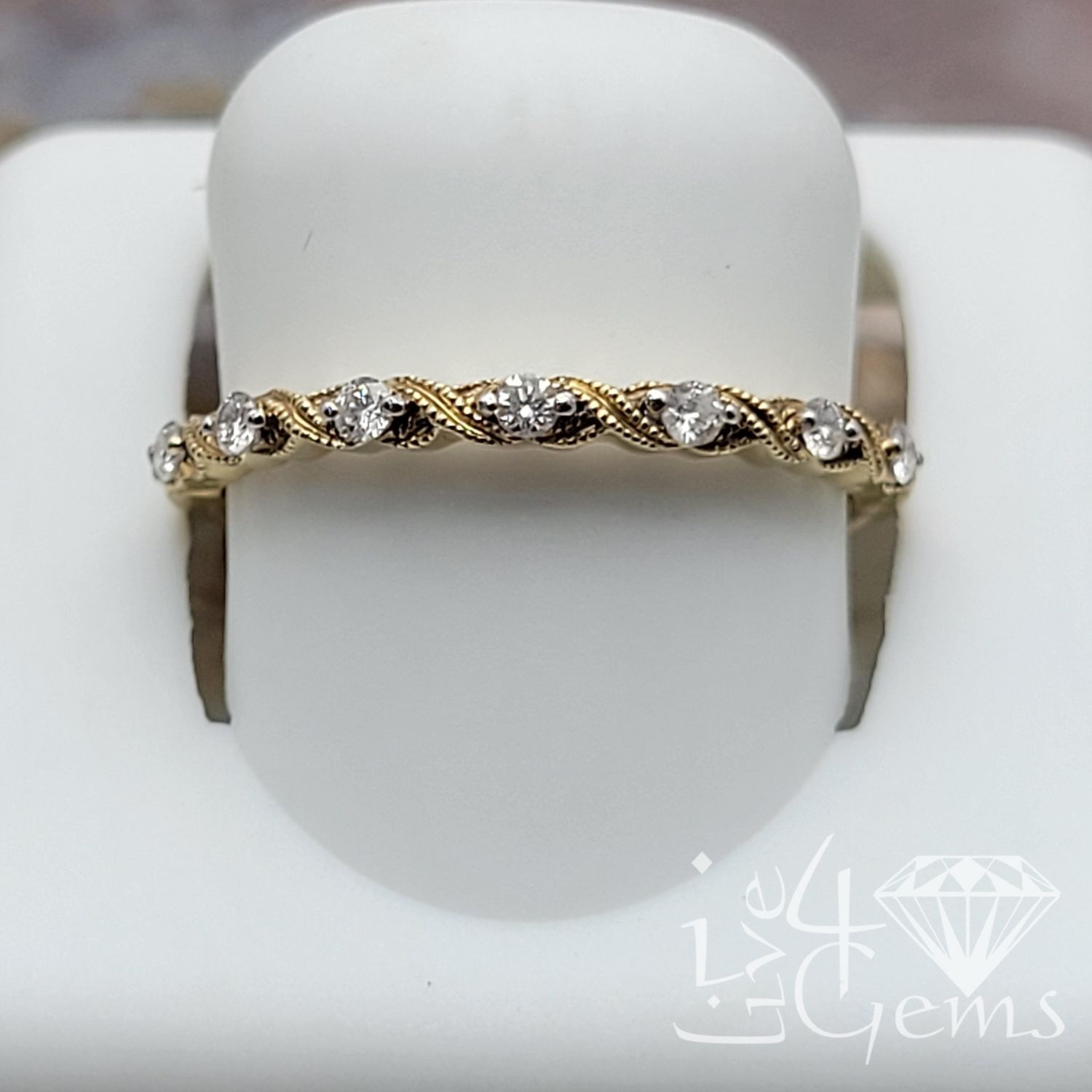14kty 1/8ctw Diamond Twist Stackable Ring