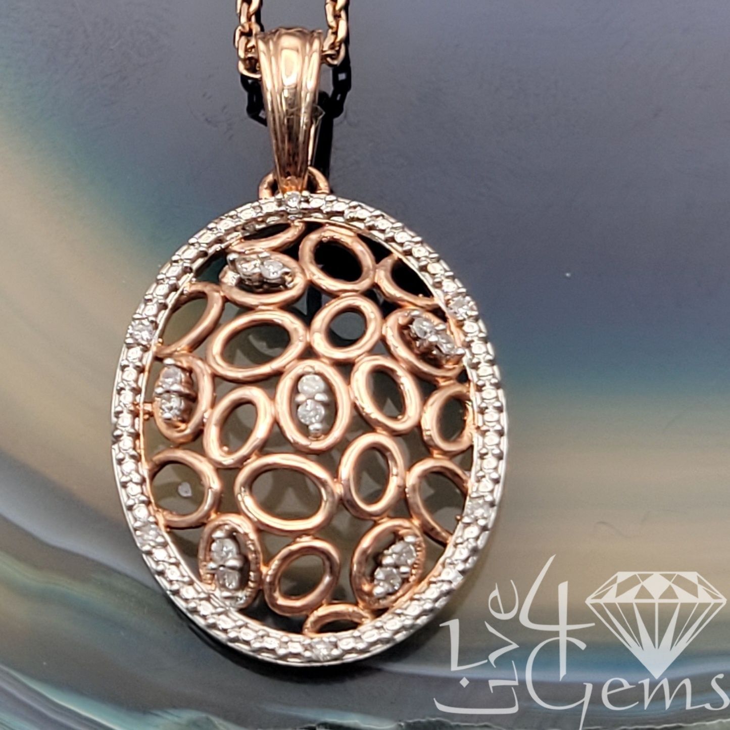 1/20ctw Diamond Oval Fillagree Pendant/Chain 10kt Rose Gold
