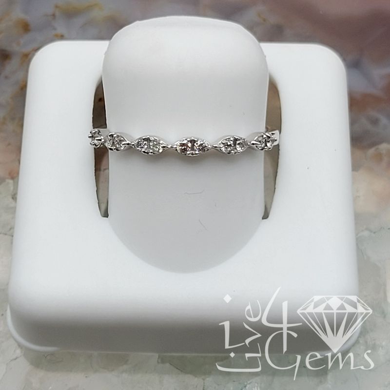 10kt 1/6ctw Diamond Stackable Band