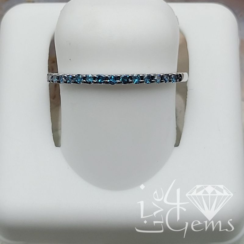 14ktw 1/8ctw Blue Diamond Stackable Band