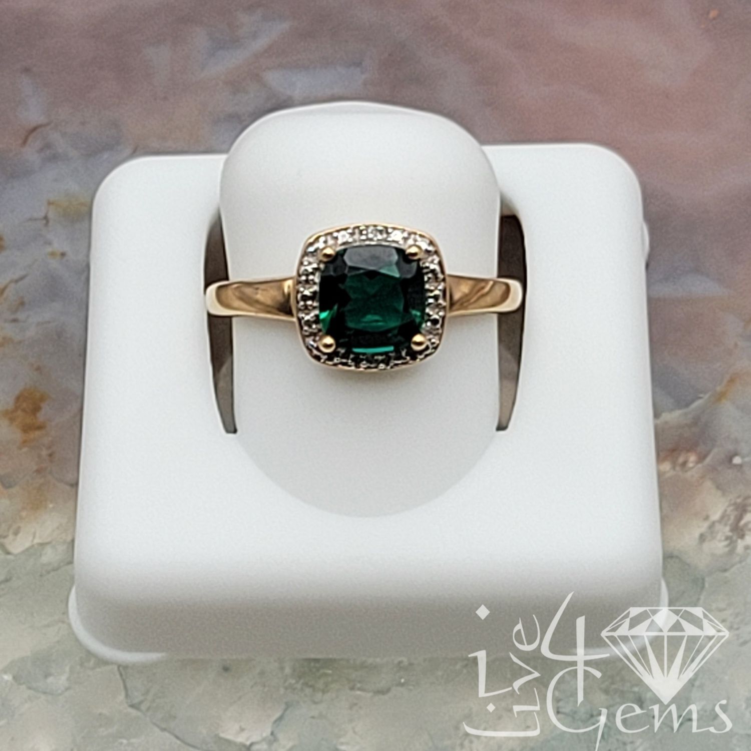 10kty 0.01ctw Diamond 3/4ct Emerald Lab Ring