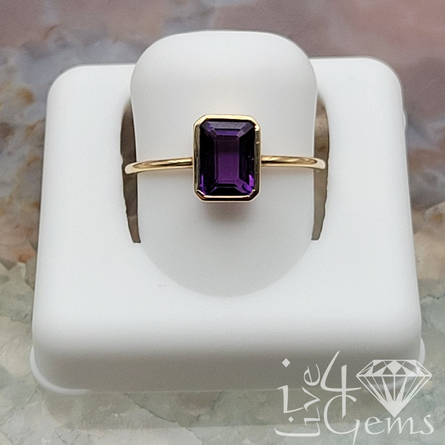 10kty 0.95ct Amethyst Ring