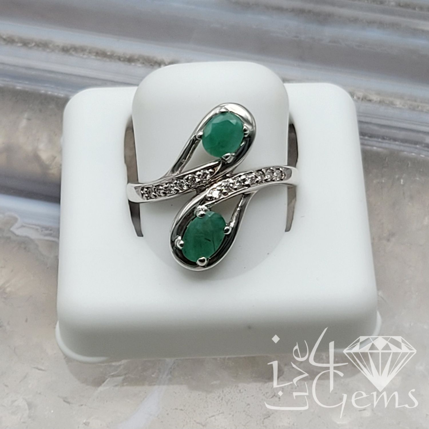 Silver Double Diamond Ring 1ct, Gemstone: Emerald