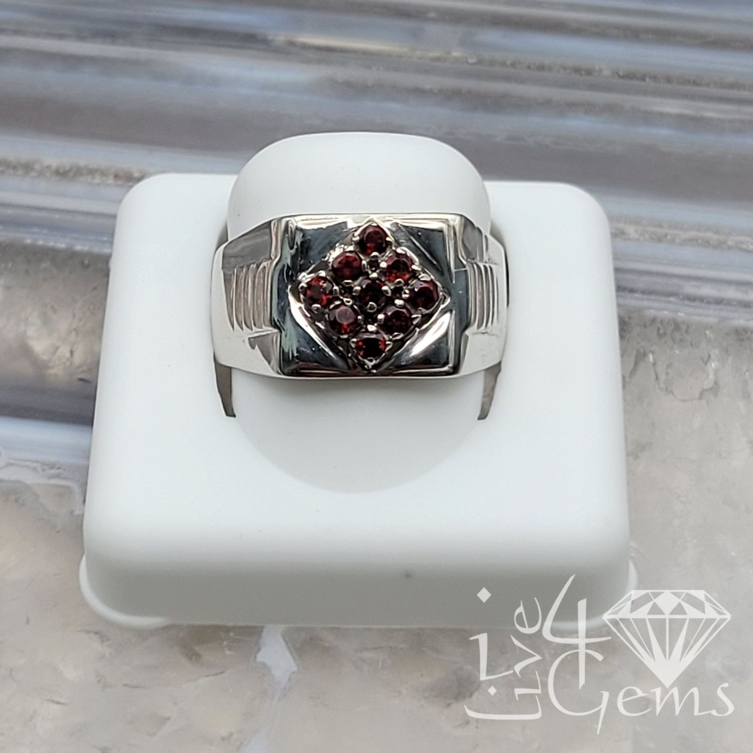 Silver Garnet Ring