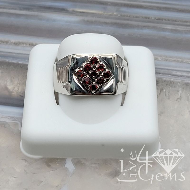 Silver Garnet Ring
