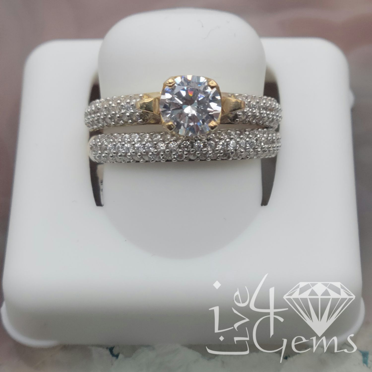 10kty Round Solitaire Three Row Bridal CZ Set