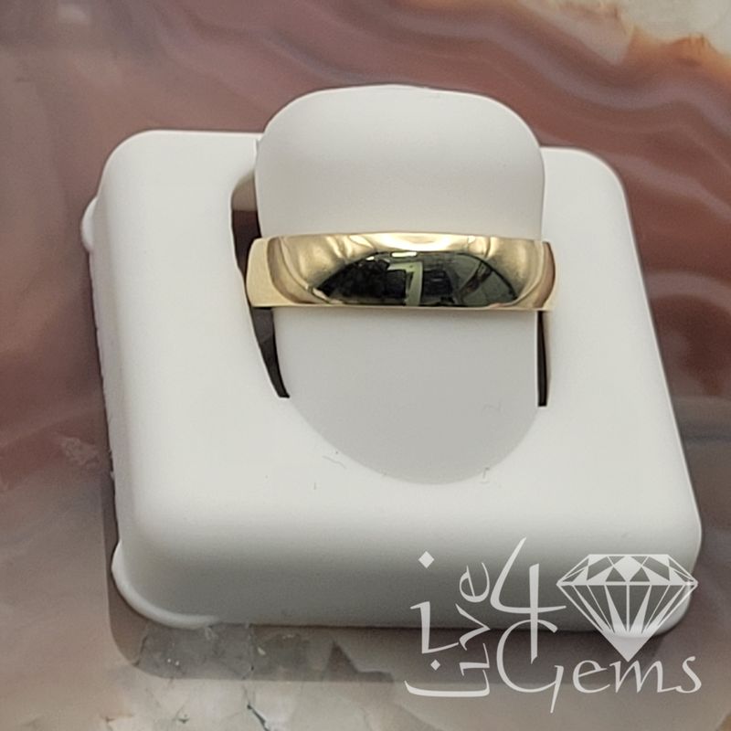 10kt Yellow 5mm Regular Fit size 7