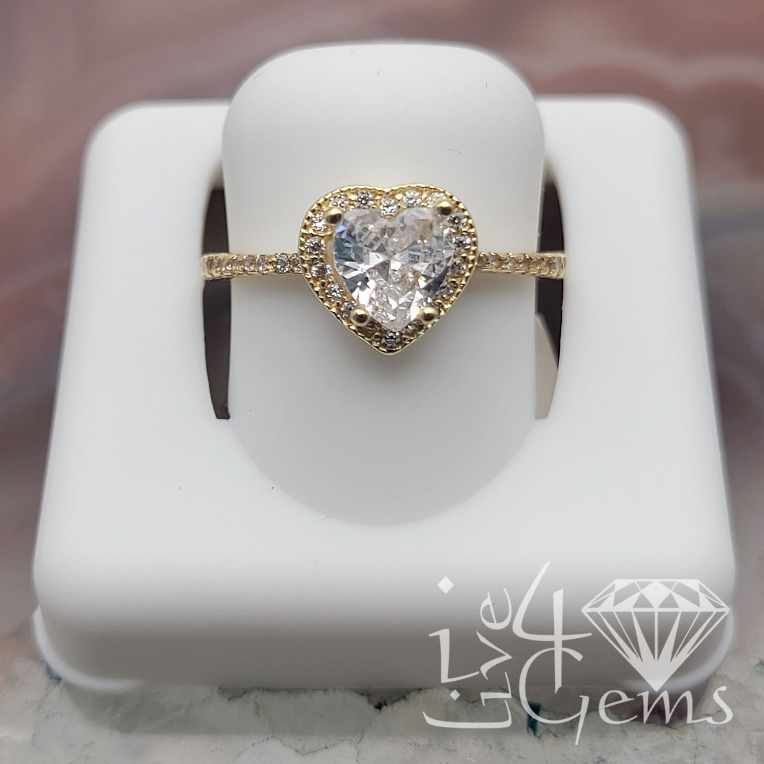 10kty Heart Cz Halo Ring