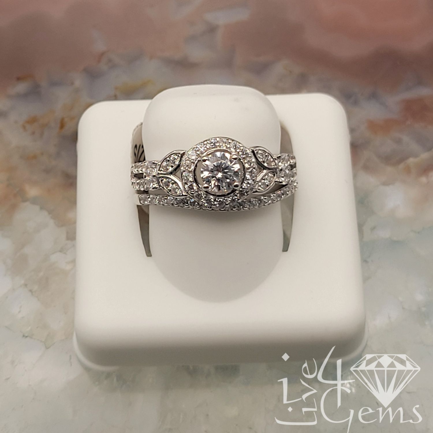 Silver Round Cz Leaf Pattern Band Bridal Set