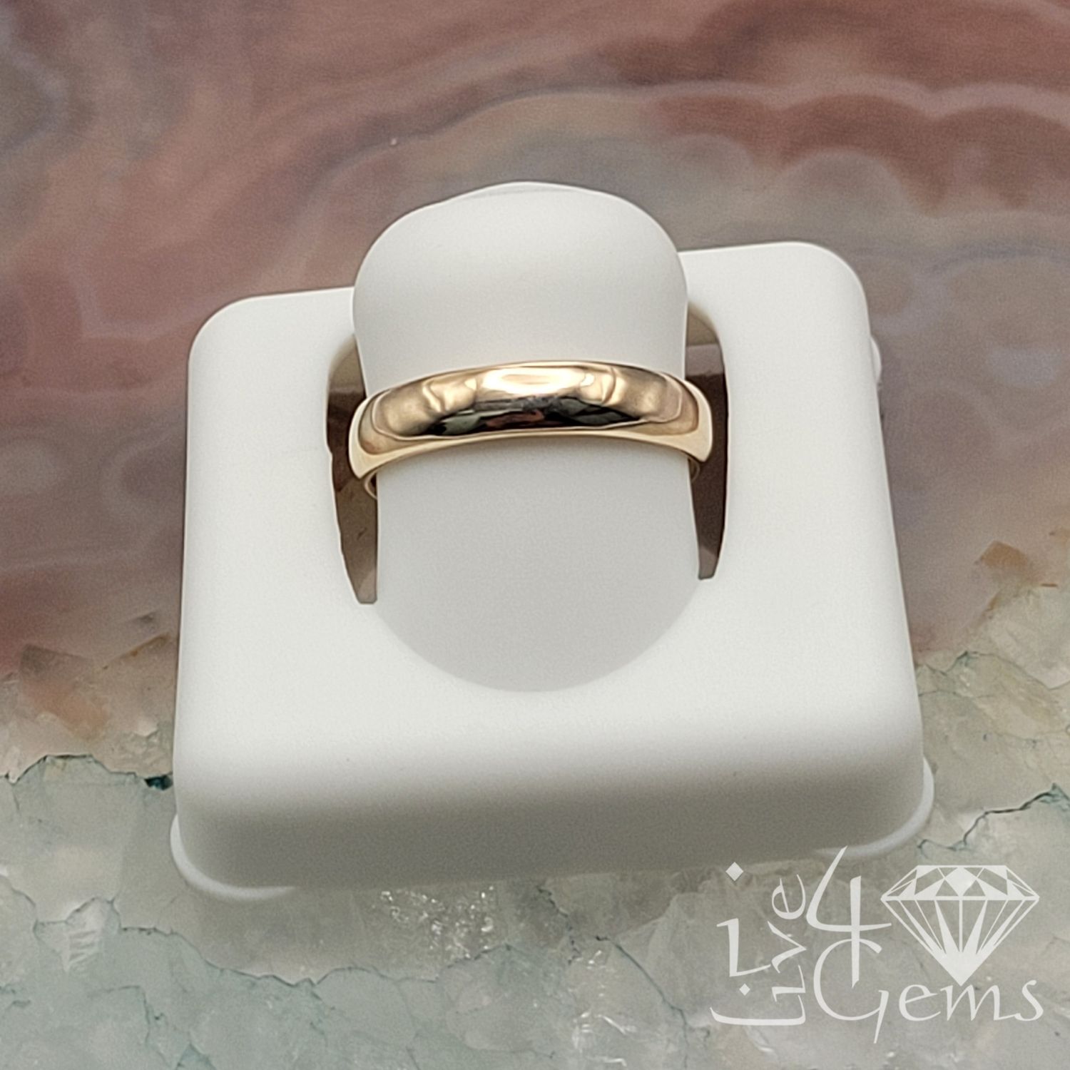 10kt Yellow Gold 4mm Regular Fit Band Size 5.5