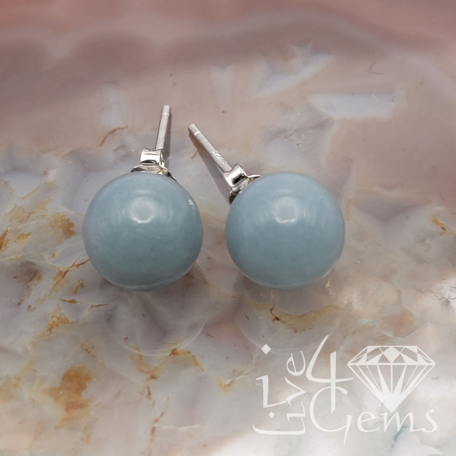 Silver 9mm Round Jade Stud Earring