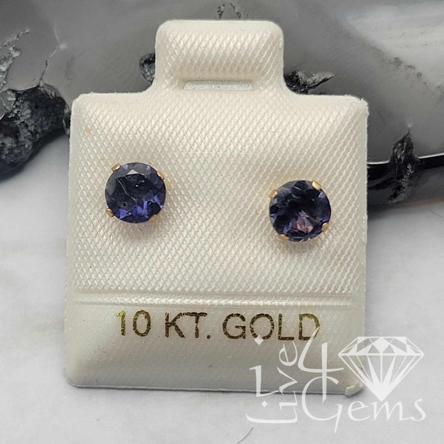 10kty 5mm Iolite Stud Earrings