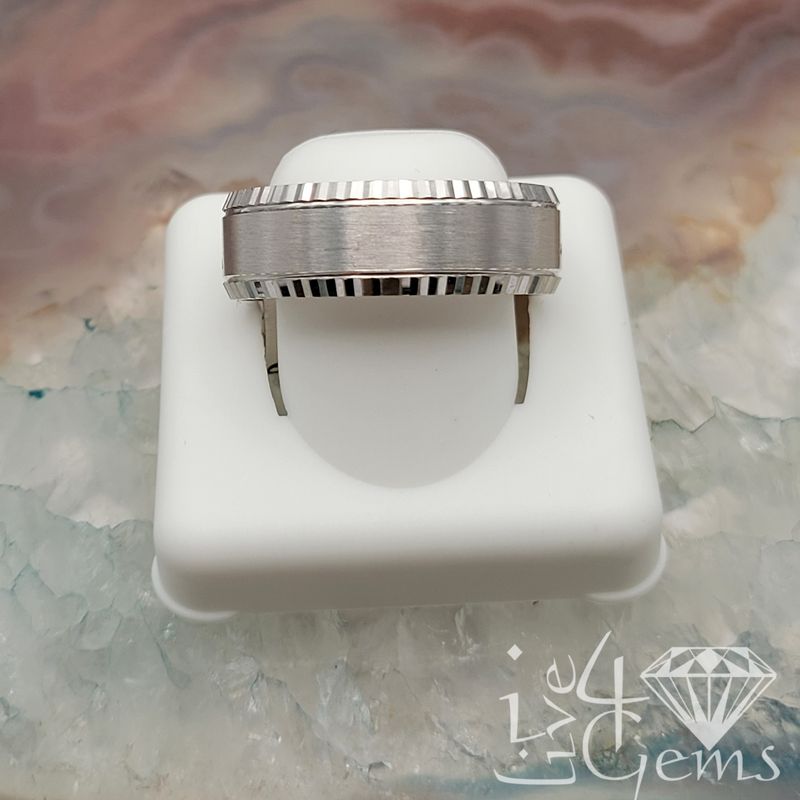 14kt W 8mm Matte Dia Cut Edg Band size 12