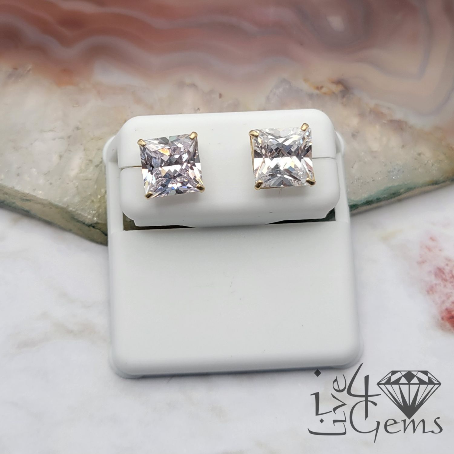 10kty 8x8mm Square Cz Stud