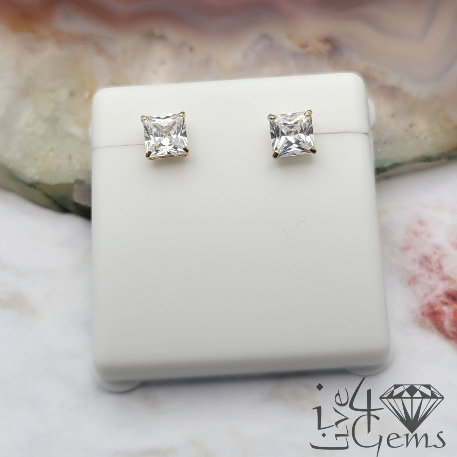 10kty 5x5mm Square Cz Stud