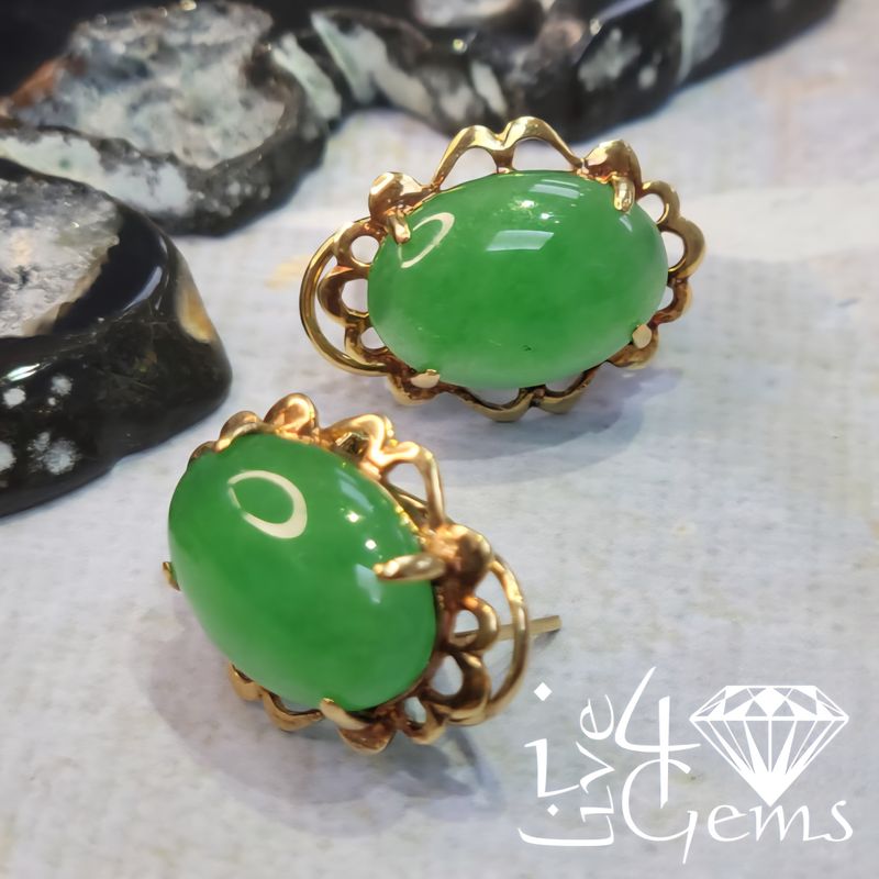 14kt Green Jade 10 x 14mm French Pierced Stud