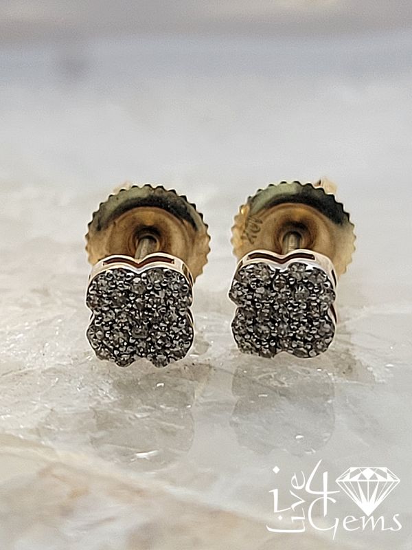 1/6ctw Diamond 10kty Clover Stud