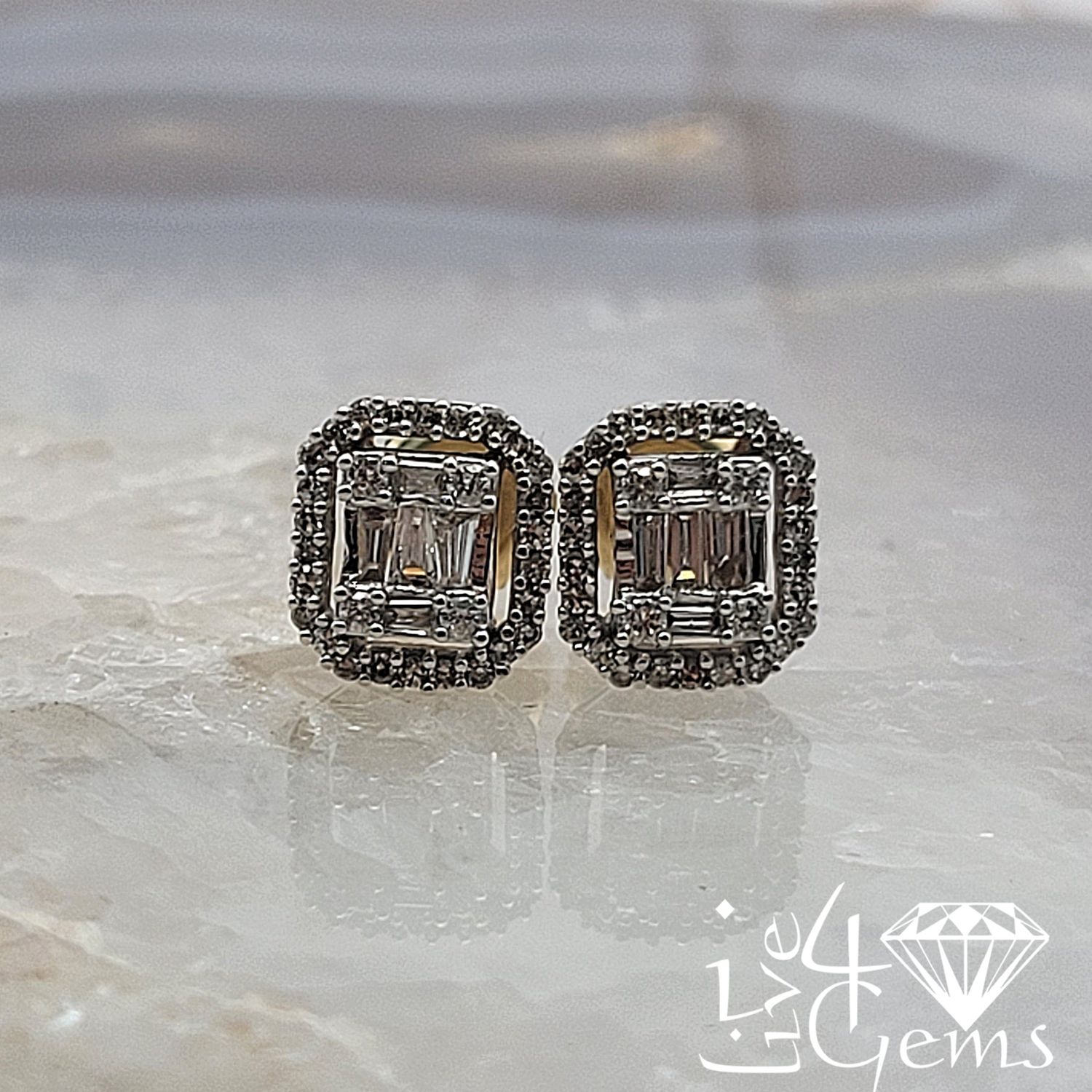 3/8ctw Baguette Cluster Stud 10kty