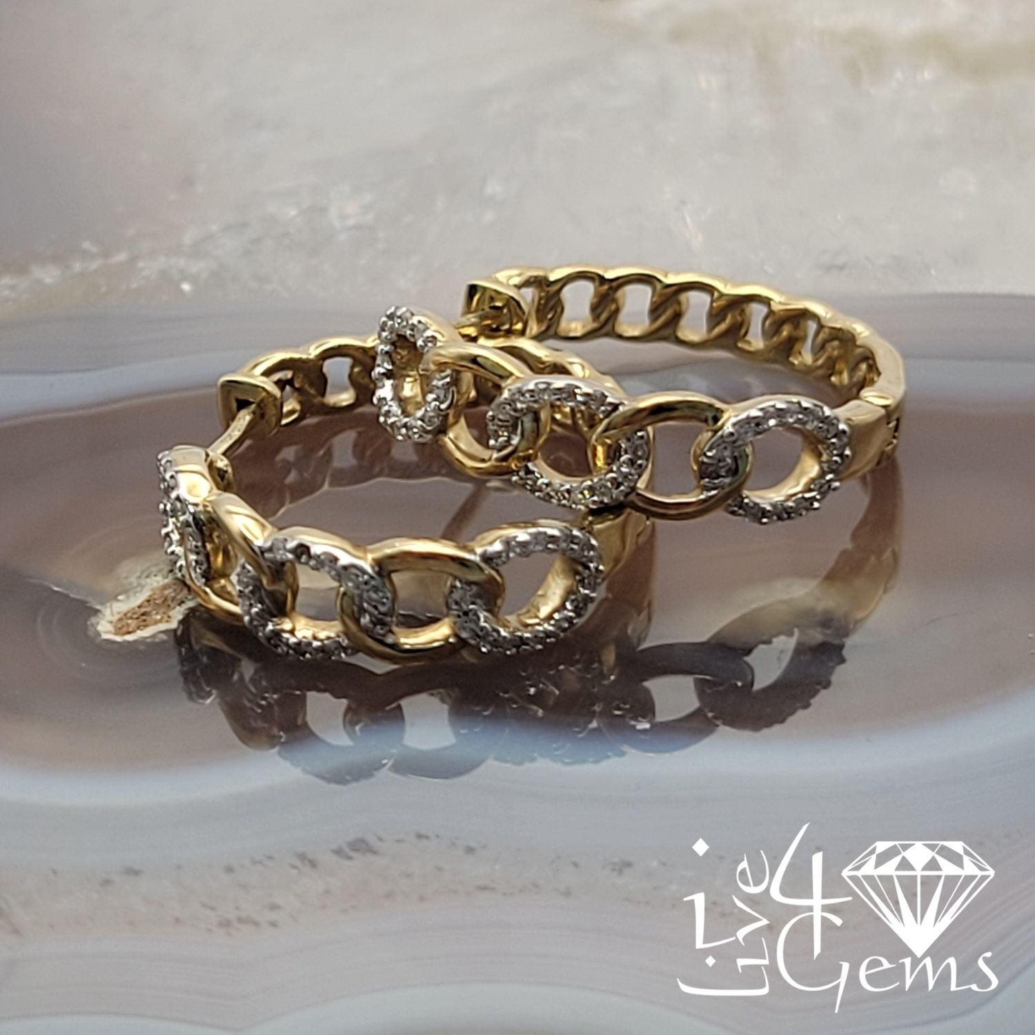 1/5ctw Diam 10kty Rd Cuban Curb Hoop Earring