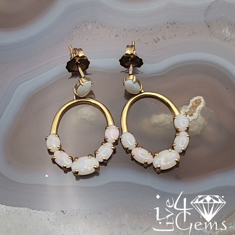 10kty Opal Oval Earring