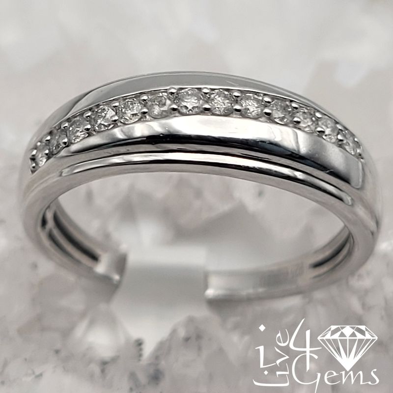 Silver 1/3ctw Slant Single Row Diamond Band