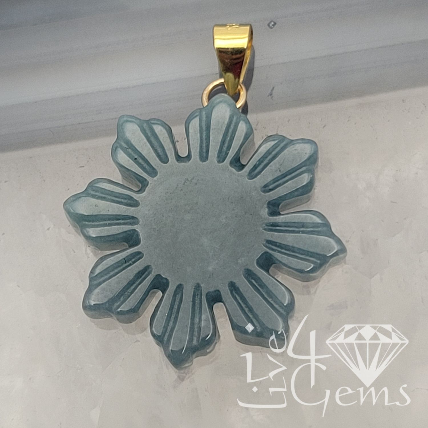 10kty Jade Filipino Sun Pendant 2.5cm