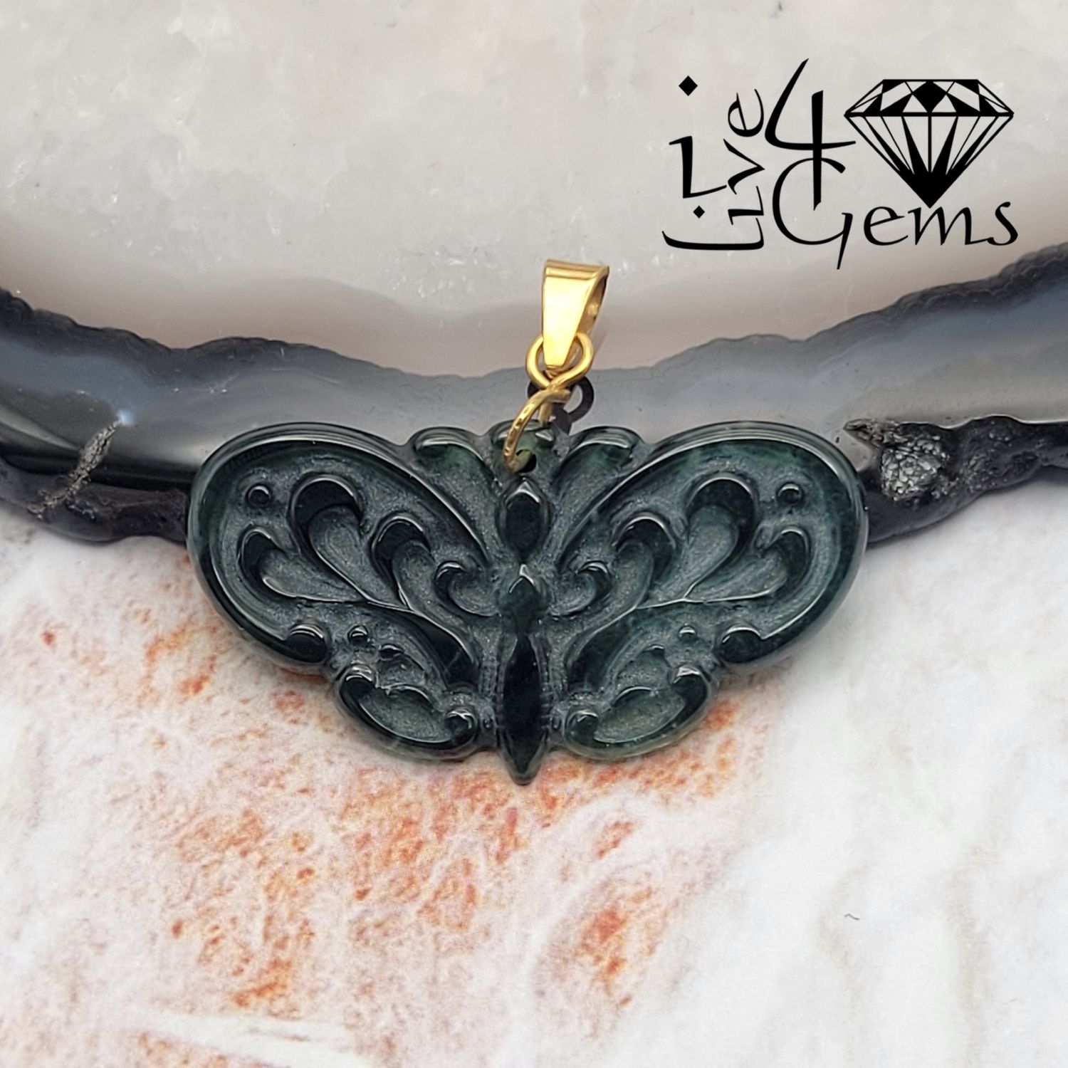 10kty Dark Green Jade Butterfly Pendant 2cm x 3.5cm