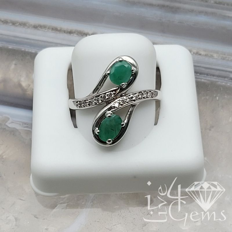 Silver Double Diamond Ring 1ct Emerald