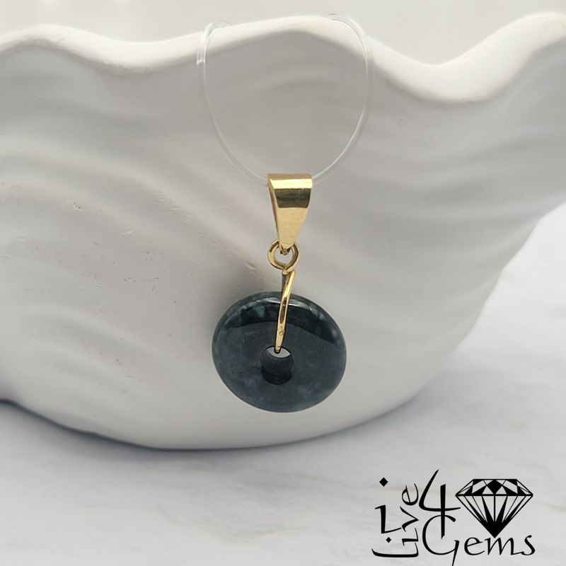 10kty Dark Green Jade Donut Charm
