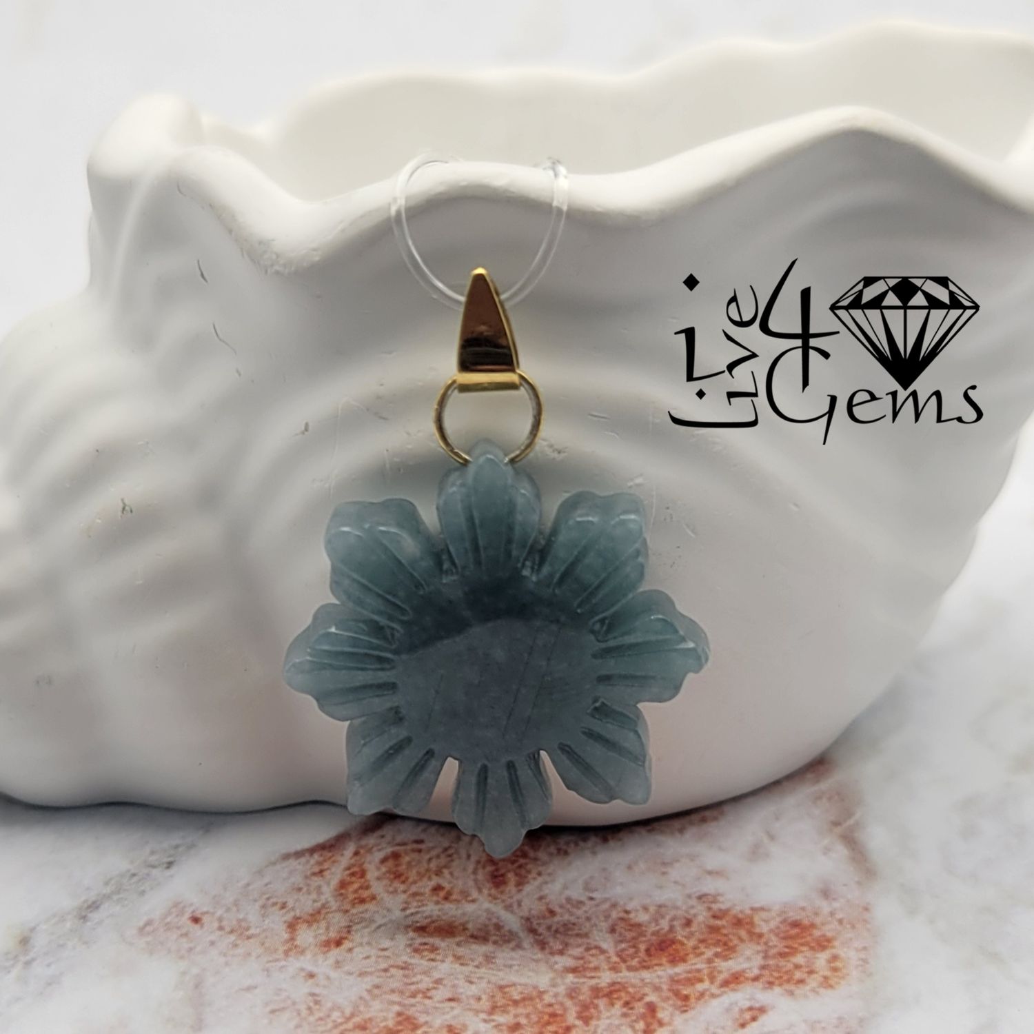 10kty Jade Filipino Sun Pendant 2.5cm