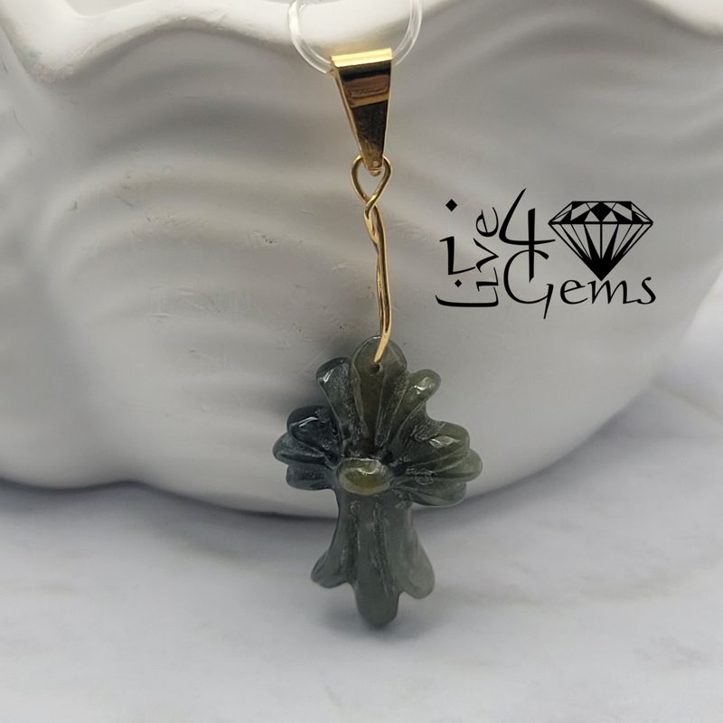 10kty Moss Green Jade Carved Cross Pendant 2cm