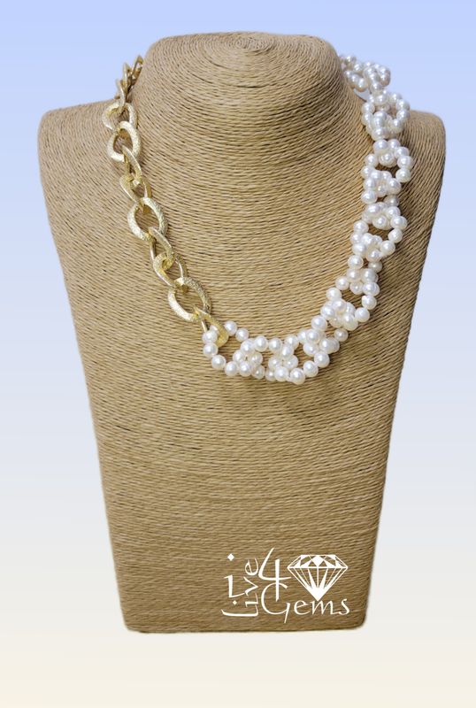 Pearl Gold-Coloured Aluminum Link Hand Strung 18&quot;L