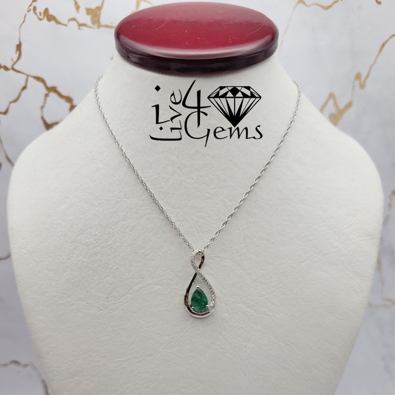 Silver 0.1ctw Dia Pear Emerald Pendant and Chain